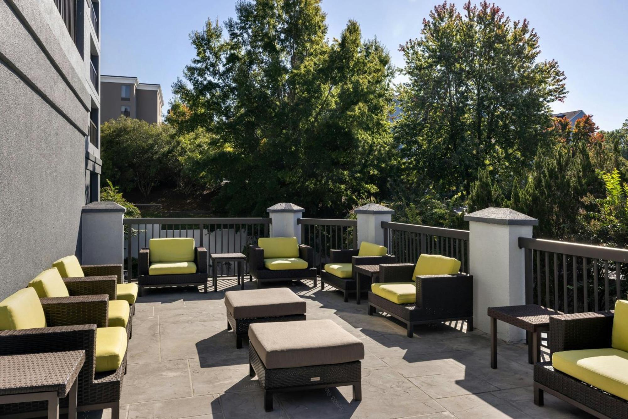 Courtyard Richmond Chester Exterior foto